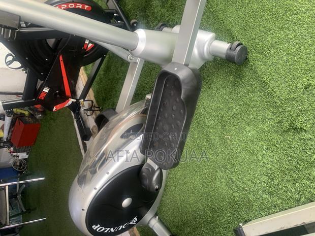 Elliptical Cross Trainer Machine · Photo 5
