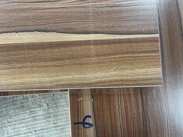 Laminated Plywood, MDF Board · Photo 3