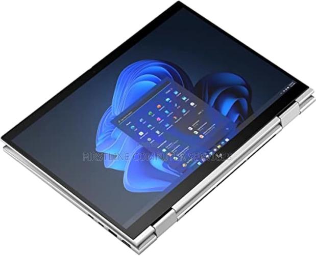 New Laptop HP EliteBook 830 G9 16GB Intel Core i7 SSD 512GB · Photo 1