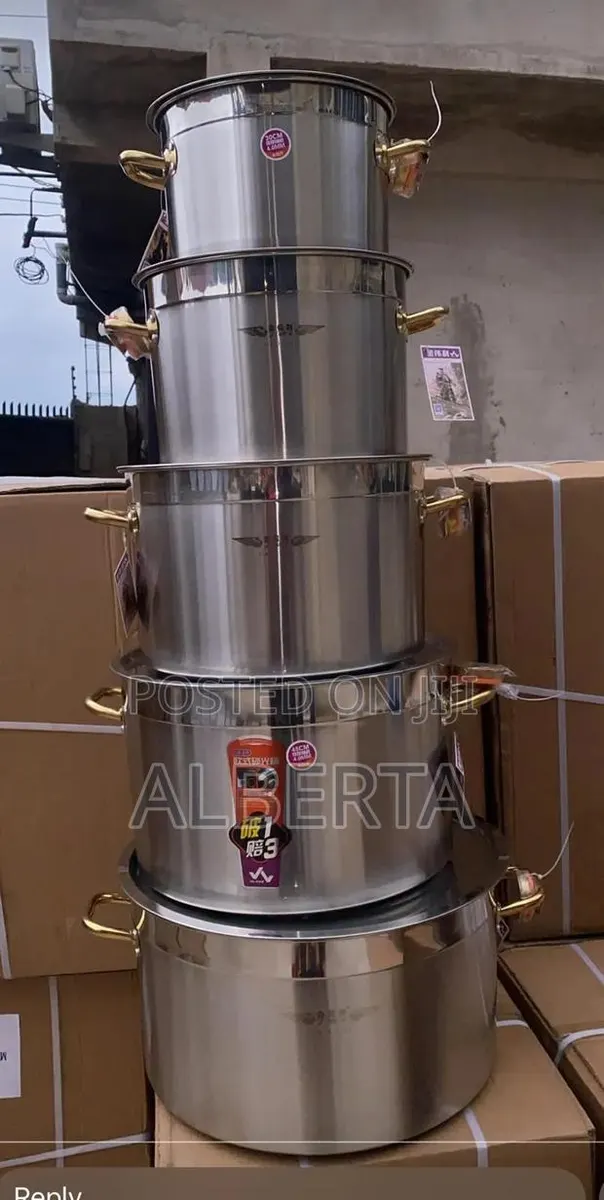 Stainless Cooking Pots Set · Photo 1