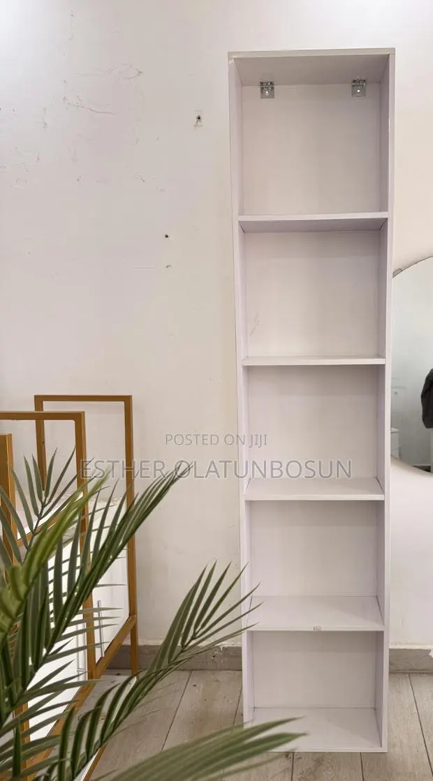 Shelves for Cream · Photo 1