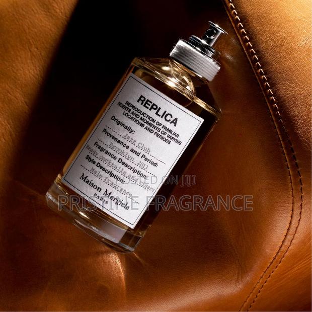 Maison Martin Margiela Replica Jazz Club · Photo 1