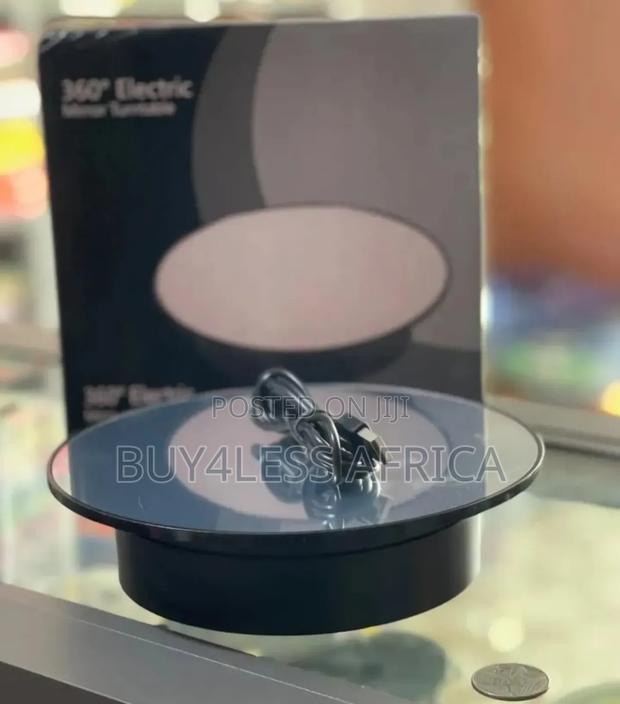 360° Electric
Mirror Turntable · Photo 2