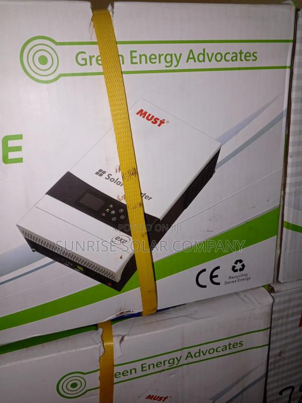 Hybrid Inverter 24v 4kw · Photo 1