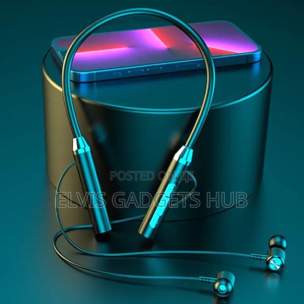 G01 Bluetooth Necklace · Photo 4