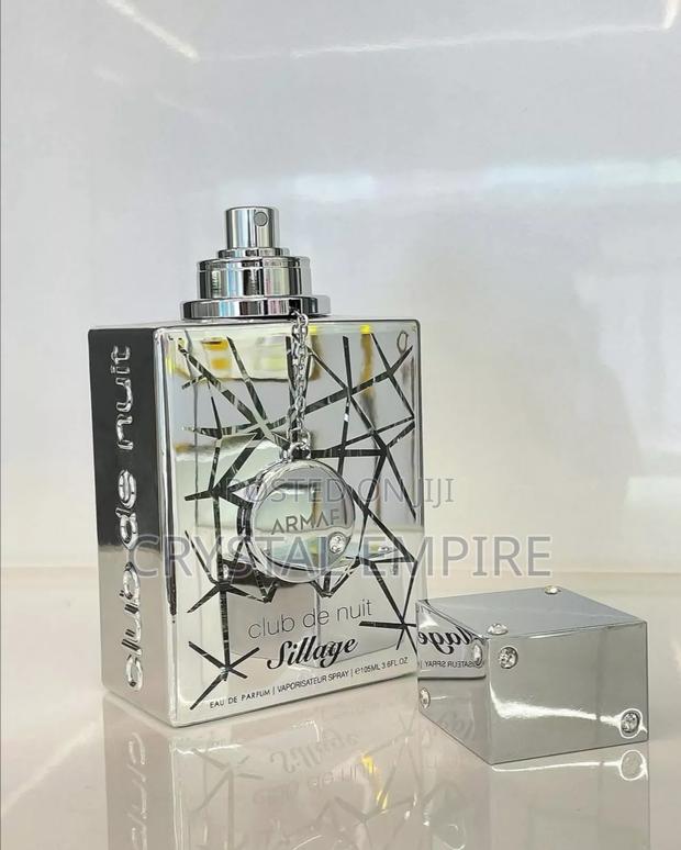 Club De Nuit Sillage Edp 105ml · Photo 3