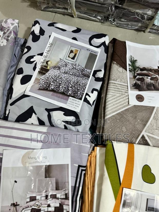 Surprise Gift Idea 2 Bedsheets, 4 Pillowcases for King Size · Photo 1