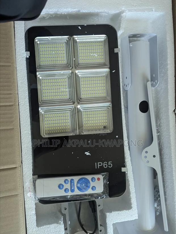 Solar Street Light 200w Ip65 · Photo 3
