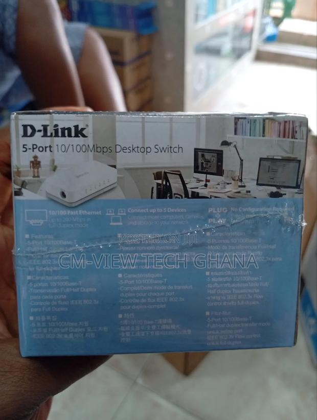5port D-Link Switch · Photo 2