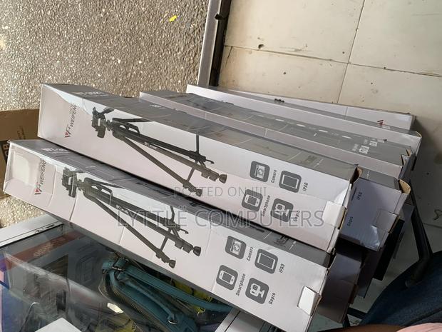 3520 Phone and Camera Tripod · Photo 1