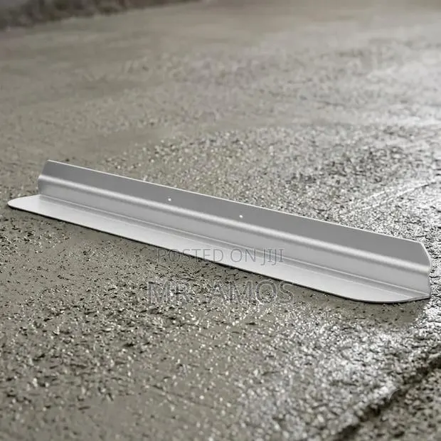 1.88M Aluminum Finishing Screed Blade With 4.36KG Weight - WSFP1A188 · Photo 1