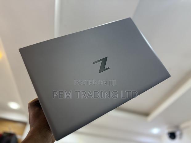 Laptop HP ZBook Firefly 14 G7 16GB Intel Core I5 SSD 256GB · Photo 7