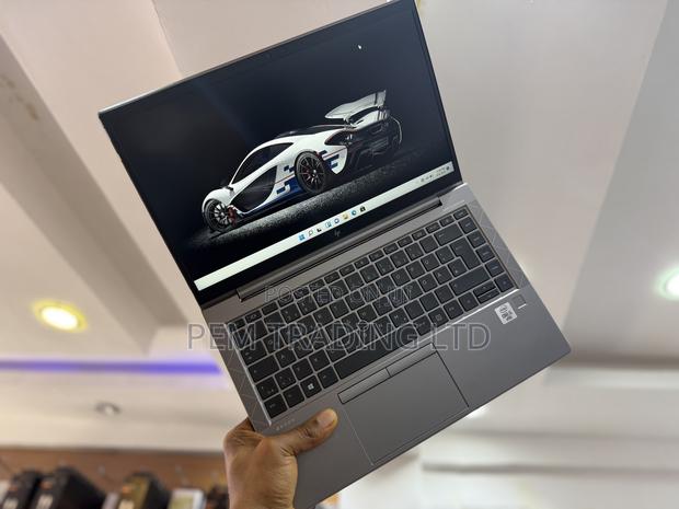 Laptop HP ZBook Firefly 14 G7 16GB Intel Core I5 SSD 256GB · Photo 1