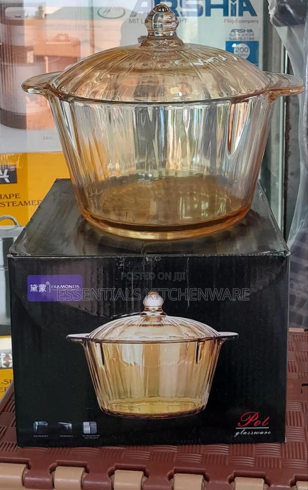2.2l Glass Cooking Pot · Photo 1