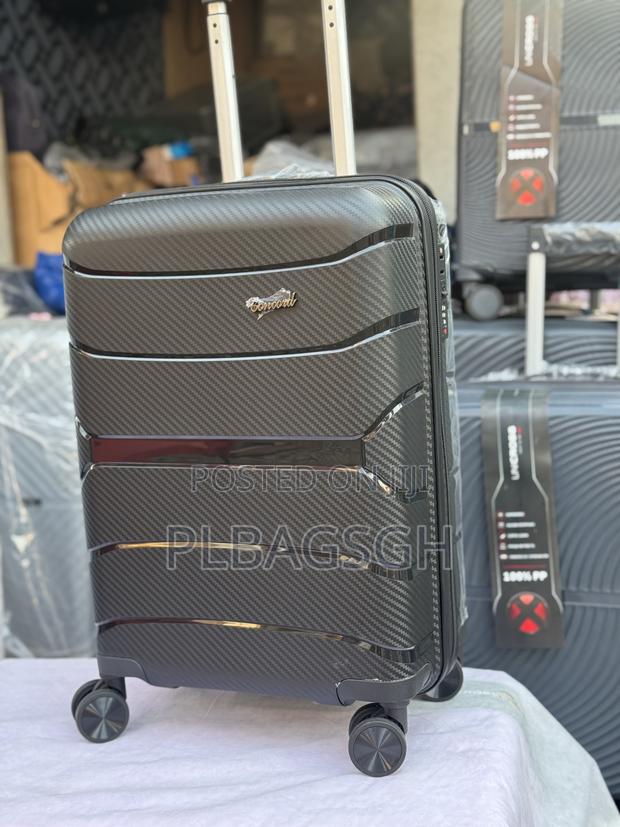 Small Size Hand Luggage (Carry on Bag) 20 Inches at Plbagsgh · Photo 4