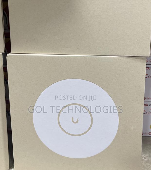Unifi U6 Pro Ceiling Access Point · Photo 1