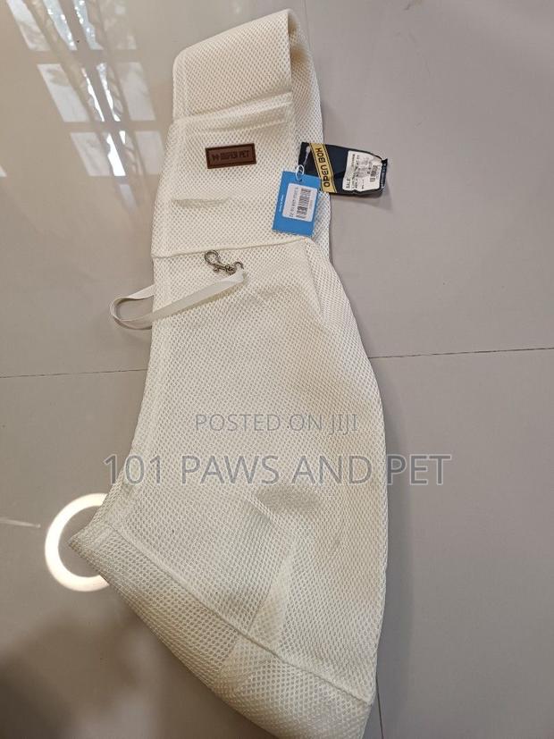 Pet Dog Sling for Smaller Dogs · Photo 1