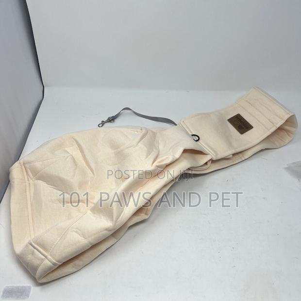 Pet Dog Sling for Smaller Dogs · Photo 2