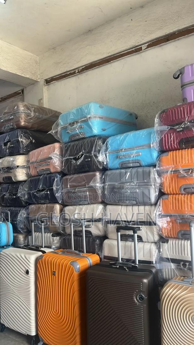 3in1 Unbreakable Suitcase · Photo 3