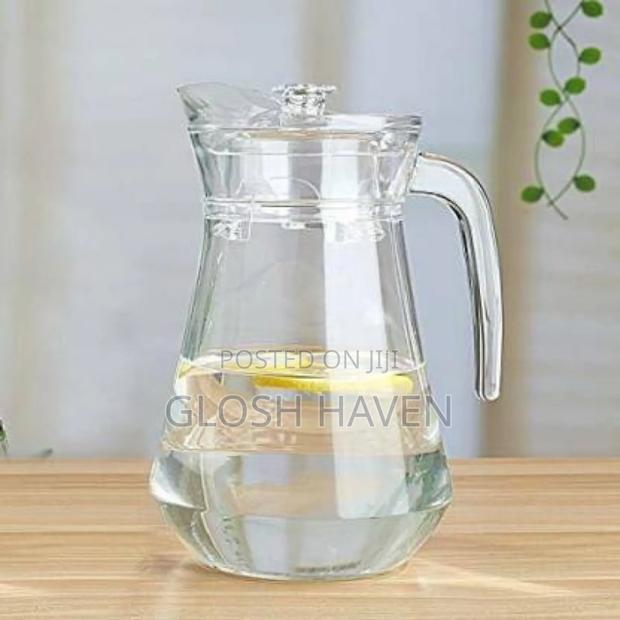 Glass Jar With Plastic Lid · Photo 1