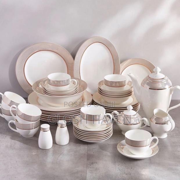 47pcs Dinner Set · Photo 1