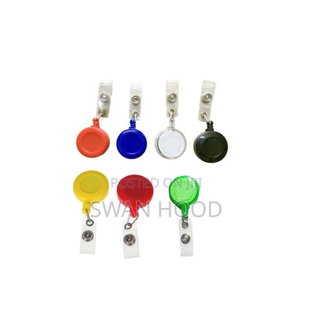 Id Card Holder / Retractable · Photo 3