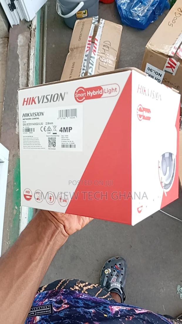 Hikvision Smart Hybrid Light Network Camera 4mp · Photo 2