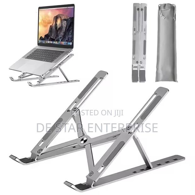 Impeccable Laptop Stand · Photo 1