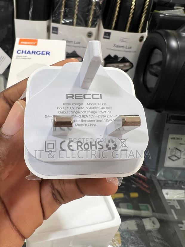 Phone Charger · Photo 5