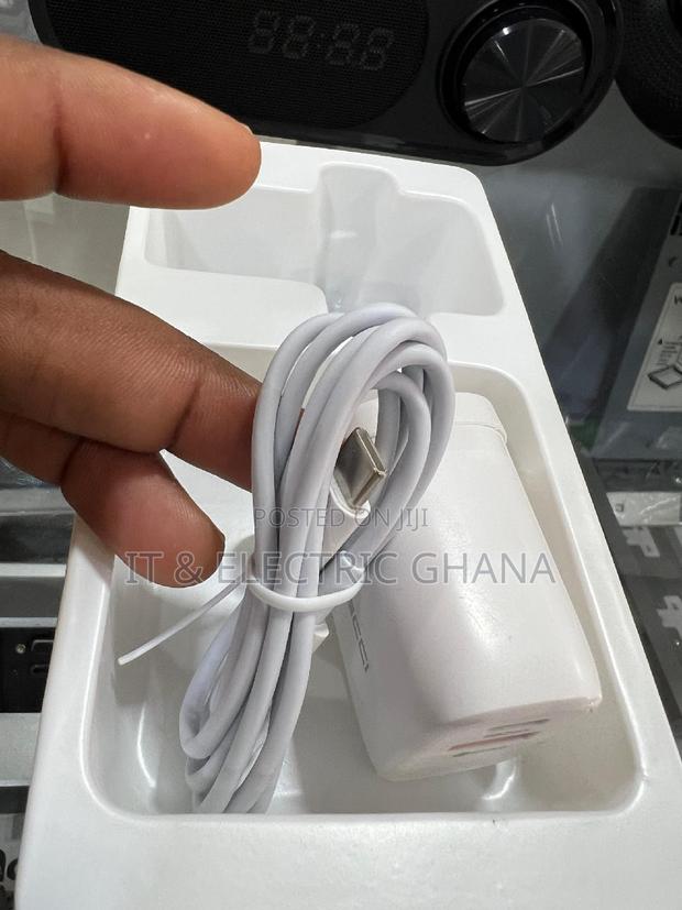 Phone Charger Set · Photo 5