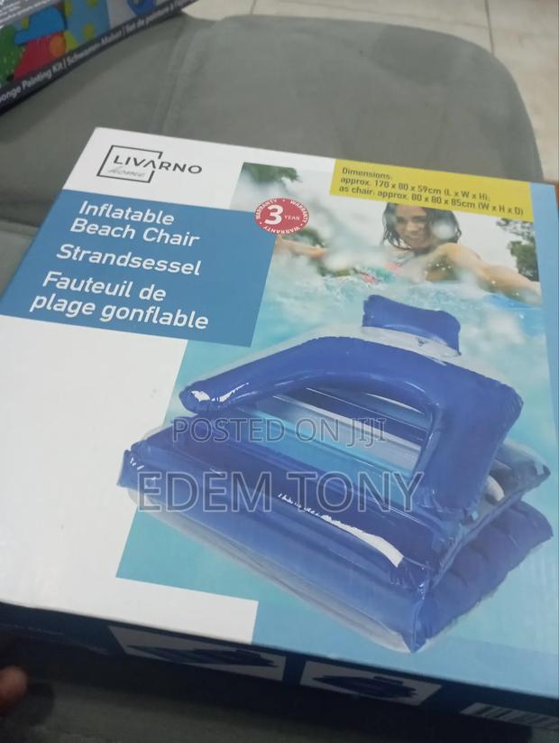 Inflatable Adult Beach Chair or Pool Lounger · Photo 1