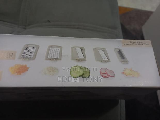 Esnesto Multi-Purpose Grater · Photo 5