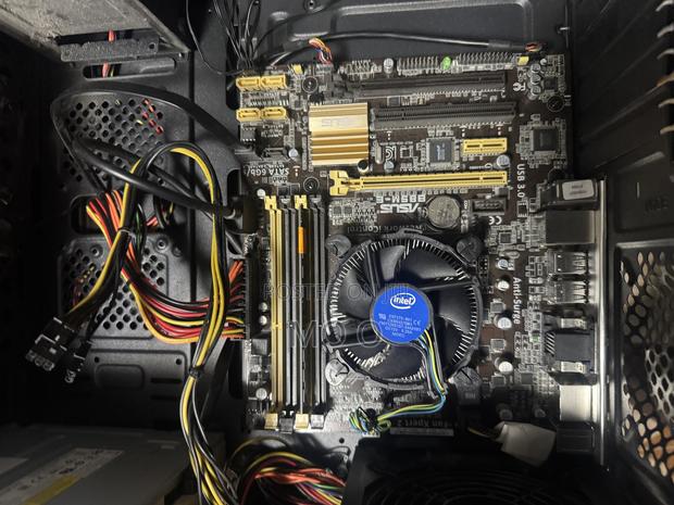 Desktop Computer Asus 8GB Intel Core i7 HDD 1T · Photo 4