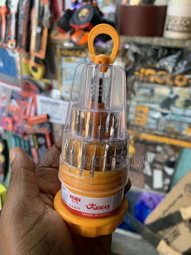 Electric Screwdrivers · Photo 1