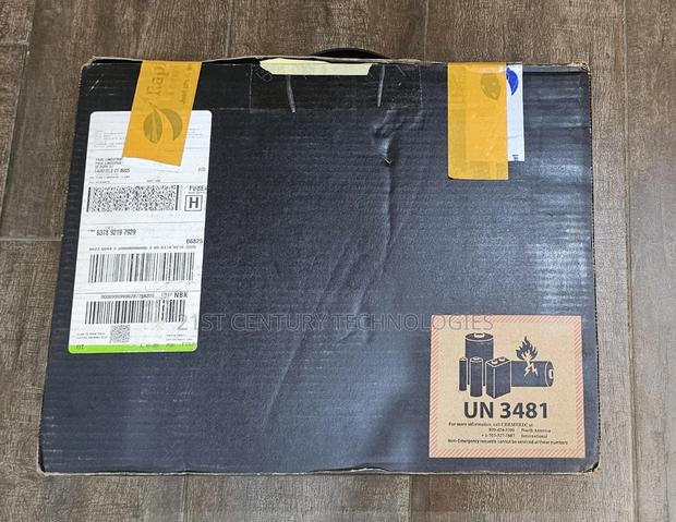 Laptop Dell Alienware x16 32GB Intel Core i9 SSD 2T · Photo 3