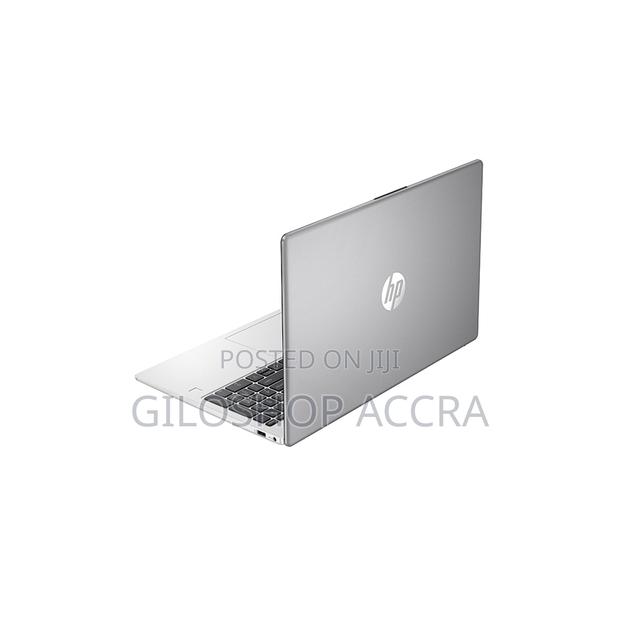 New Laptop HP 250 G10 8GB Intel Core I7 SSD 512GB · Photo 3