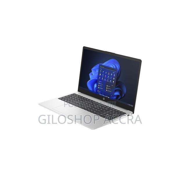 New Laptop HP 250 G10 8GB Intel Core I7 SSD 512GB · Photo 1