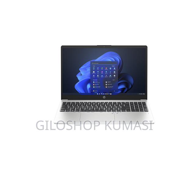 New Laptop HP 250 G10 8GB Intel Core I7 SSD 512GB · Photo 1