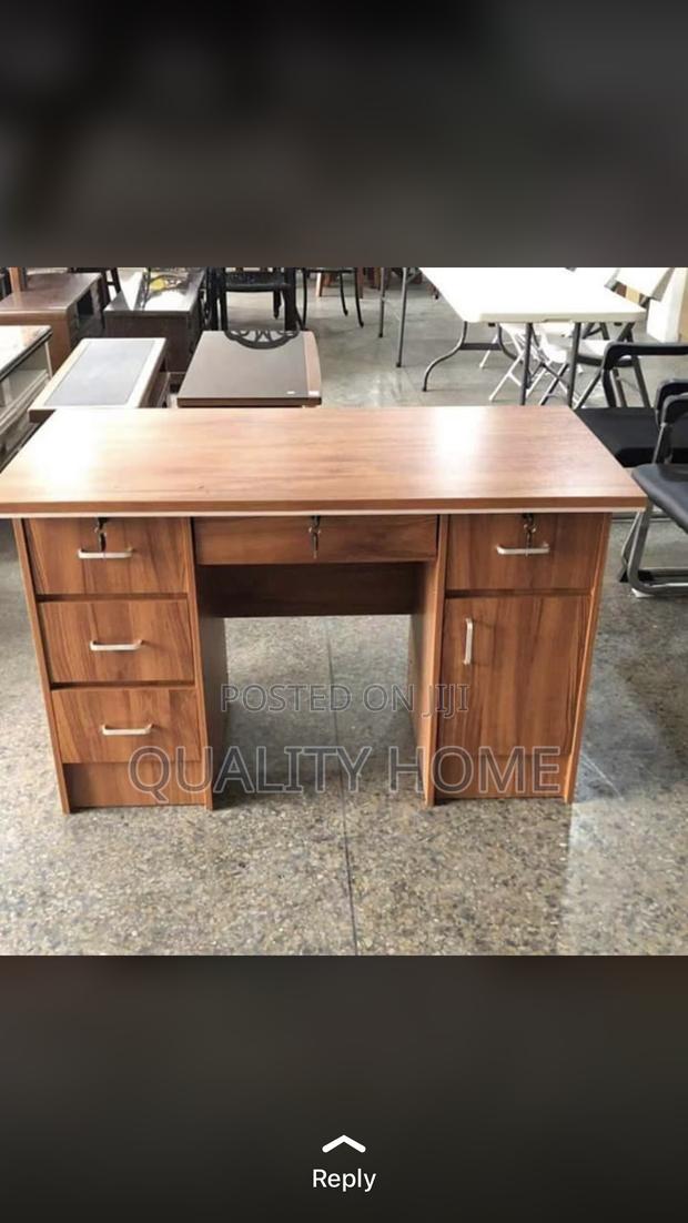 Office Table · Photo 2