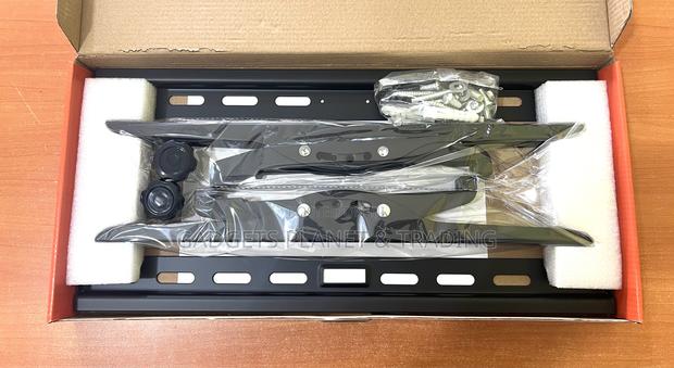 Universal Plasma / Lcd Tilting Wall Mount For Tv 26"-65′′ · Photo 4