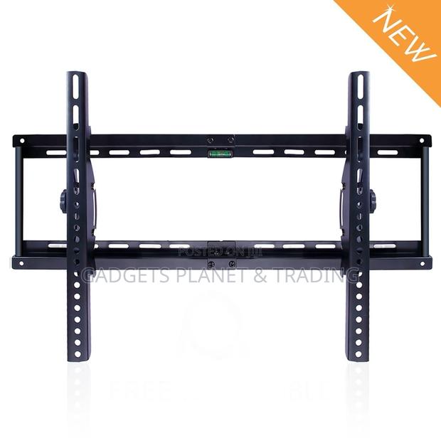 Universal Plasma / Lcd Tilting Wall Mount For Tv 26"-65′′ · Photo 1