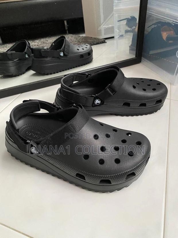 Crocs Hiker Adult Classic Clog · Photo 2
