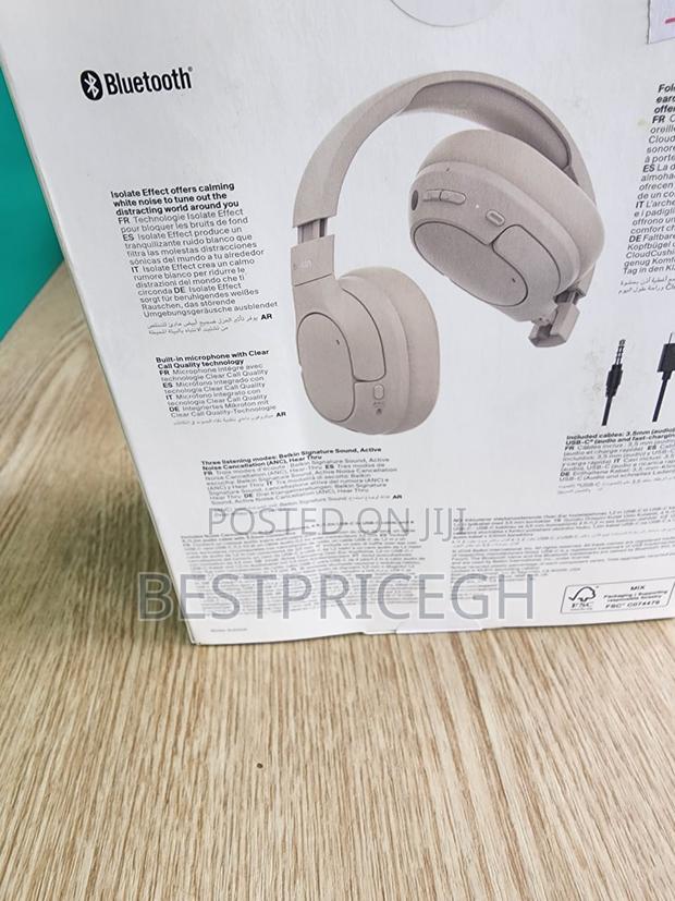 Belkin Noise Canceling Over Headphones · Photo 2