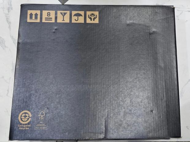 New Laptop Razer Blade 32GB Intel Core i9 SSD 2T · Photo 4