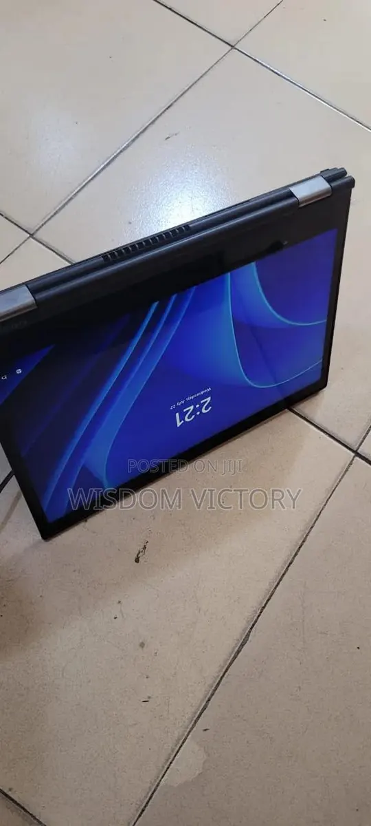 New Laptop Lenovo Yoga 11e 4GB Intel SSD 128GB · Photo 1