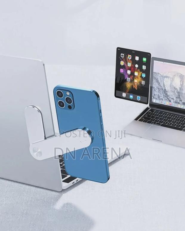 Alluminum Alloy Phone Holder · Photo 1