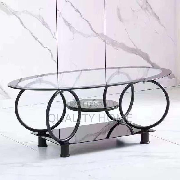 Center Table 1 · Photo 1
