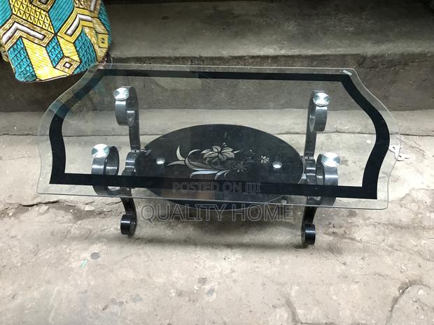 Center Table 7 · Photo 2