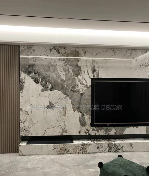 Modern Full Marble Tv Wall Panel – Sophisticated Timeless · Photo 1
