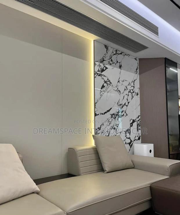 Luxury Floating Tv Unit Console Sintered Stone Finish Wall · Photo 2